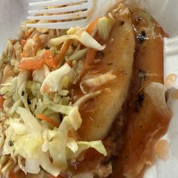 Ricas Pupusas - Dressed down.