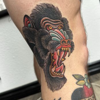 Luckys Tattoo - Tattoo Near Me - Santa Susana, California