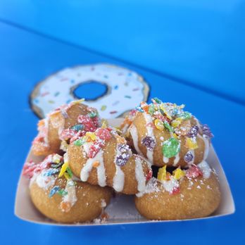 Glazed And Confused - Fruity Pebbles - Caterers Near Me Glazed And Confused - Fruity Pebbles - Caterers Near Me