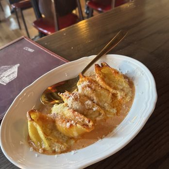 Dimmi Dimmi Corner Italian - Stuffed shells - Italian Near Me - Chicago, Illinois