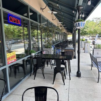 zad mediterranean cuisne - Outdoor seating - Middle Eastern Near Me - Hoover, Alabama zad mediterranean cuisne - Outdoor seating - Middle Eastern Near Me - Hoover, Alabama