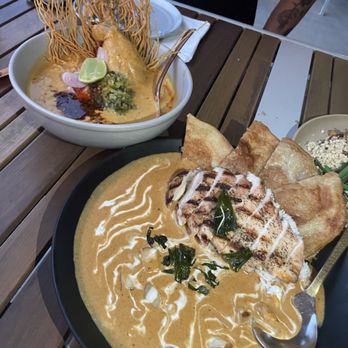 Hanuman Thai Eatery - Khao Soi & a curry - Thai Near Me - Costa Mesa, California