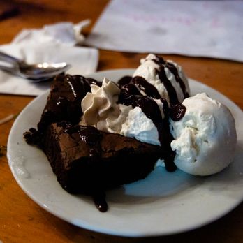 Flatbread Company - brownie sundae - Pizza Near Me - Paia, Hawaii Flatbread Company - brownie sundae - Pizza Near Me - Paia, Hawaii