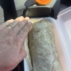 2 Amigos Restaurant - Steak burrito