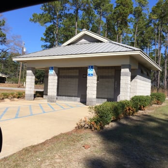 Seminole State Park - Handicap Baths - Parks Near Me - Donalsonville, Georgia