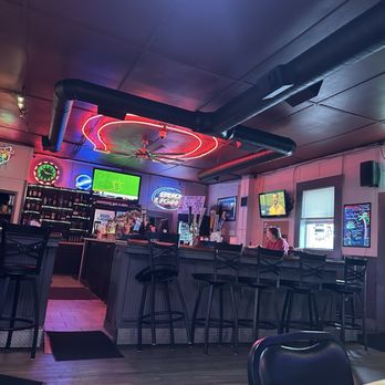 The Horseshoe Bar & Grill - Horseshoe bar with cool lights:) - Bars Near Me - Duncan Falls, Ohio The Horseshoe Bar & Grill - Horseshoe bar with cool lights:) - Bars Near Me - Duncan Falls, Ohio