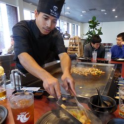 Izumi Japanese Steakhouse