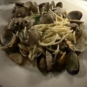 Gale's - Clams Linguini - Italian Near Me - Pasadena, California