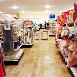 HomeGoods - Home Goods, Broomall, PA