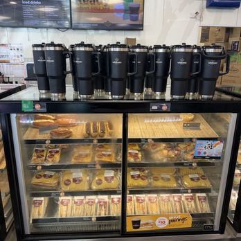 Wildbean Cafe - Food and souvenir mugs - Coffee & Tea Near Me - Rotorua