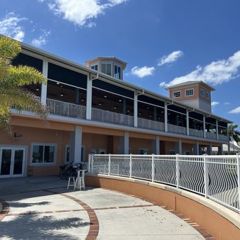 Laishley Crab House - Seafood Near Me - Punta Gorda, Florida