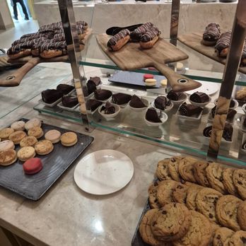 Treo Kitchen & Bar - Dessert bar - American Near Me - Chula Vista, California Treo Kitchen & Bar - Dessert bar - American Near Me - Chula Vista, California