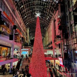 CF Toronto Eaton Centre - Christmas Tree