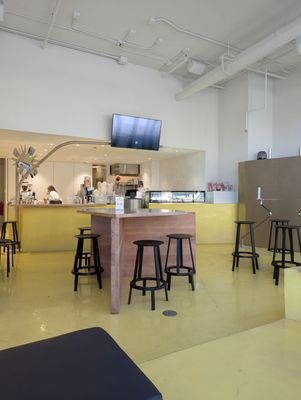 HEYDAY EATERY by null