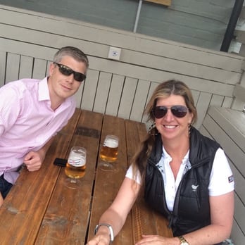 The Swan - Cool heated booths - Pubs Near Me - Milton Keynes, BKM
