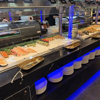 Madness Buffet - Asian Fusion Near Me - Pompano Beach, Florida
