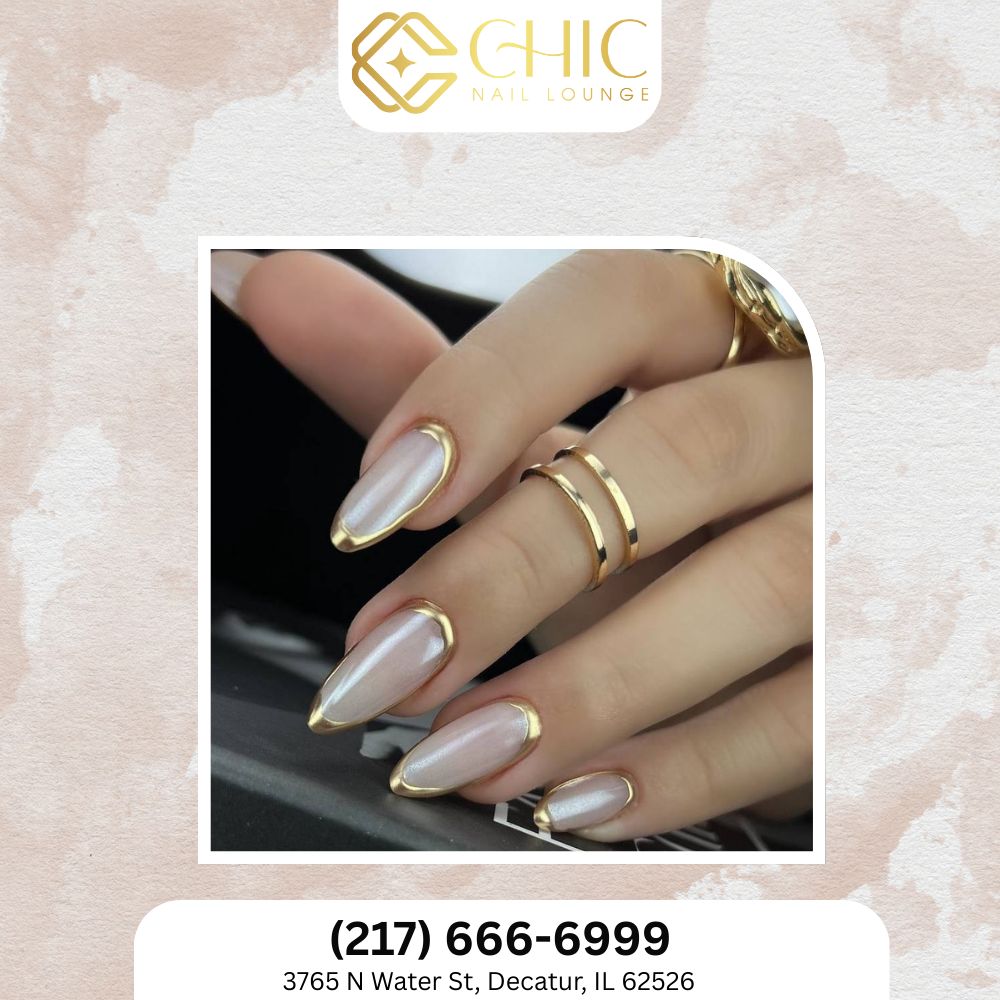 Chic Nail Lounge Logo