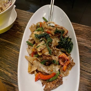 Thai District - Drunken Noodle - Thai Near Me - Long Beach, California