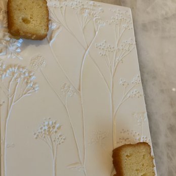 Le Jardinier - Lemon pound cake - French Near Me - Houston, Texas