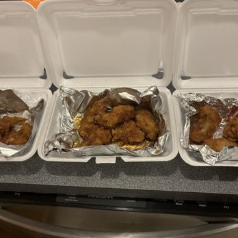 Thai Chang Cuisine - Garlic and Thai wings. - Thai Near Me - Mount Pocono, Pennsylvania Thai Chang Cuisine - Garlic and Thai wings. - Thai Near Me - Mount Pocono, Pennsylvania