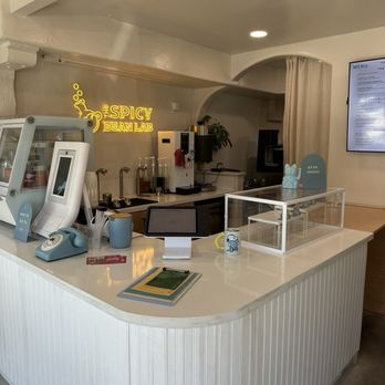 The Spicy Bean Lab - cute cafe - Coffee & Tea Near Me - Laguna Beach, California The Spicy Bean Lab - cute cafe - Coffee & Tea Near Me - Laguna Beach, California