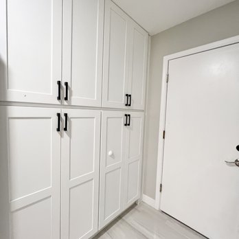 Shepherd Contracting - a white kitchen with white cabinets - General Contractors Near Me - Phoenix, Arizona Shepherd Contracting - a white kitchen with white cabinets - General Contractors Near Me - Phoenix, Arizona