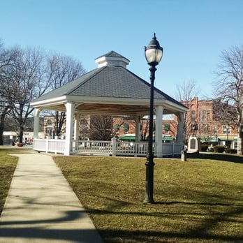 Waltham Common - Parks Near Me - Waltham, Massachusetts