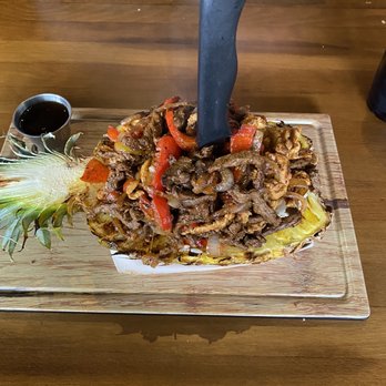 Bravis - Pineapple Bowl - Mexican Near Me - Shakopee, Minnesota