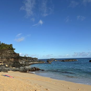 Waimea Bay Beach Park - Parks Near Me - Haleiwa, Hawaii Waimea Bay Beach Park - Parks Near Me - Haleiwa, Hawaii