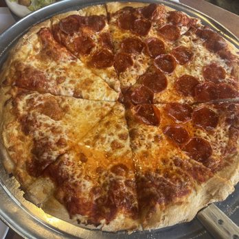PizMo Cafe - Large pepp/cheese - Pizza Near Me - Pismo Beach, California PizMo Cafe - Large pepp/cheese - Pizza Near Me - Pismo Beach, California