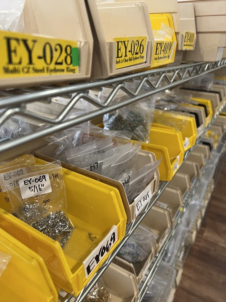 APM BODY JEWELRY Updated October 2024 131 Photos 1426 S San