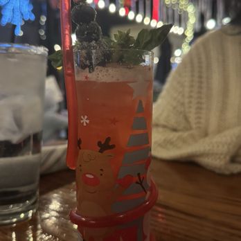 1909 - Holiday Mocktail - Bars Near Me - Temecula, California