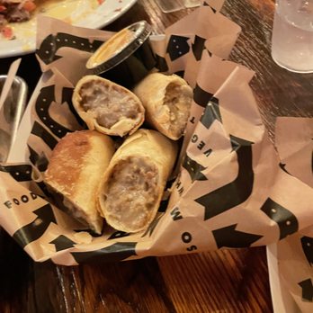 Tradesman's - cheesesteak eggrolls - Barbeque Near Me - Philadelphia, Pennsylvania