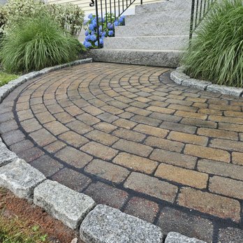 MLP McKinley Landscape & Property - Paver Walkways - Patio Coverings Near Me - Franklin, Massachusetts MLP McKinley Landscape & Property - Paver Walkways - Patio Coverings Near Me - Franklin, Massachusetts
