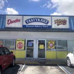 TastyKake Discount Bakery Store