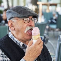 MaggieMoo's Ice Cream & Great American Cookies - Old man