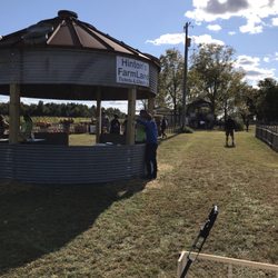 Hinton's Orchard & Farm Market - Hinton's Farm Market and Orchard