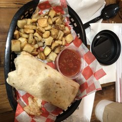 Dead Armadillos Tarmac Tavern - The breakfast wrap