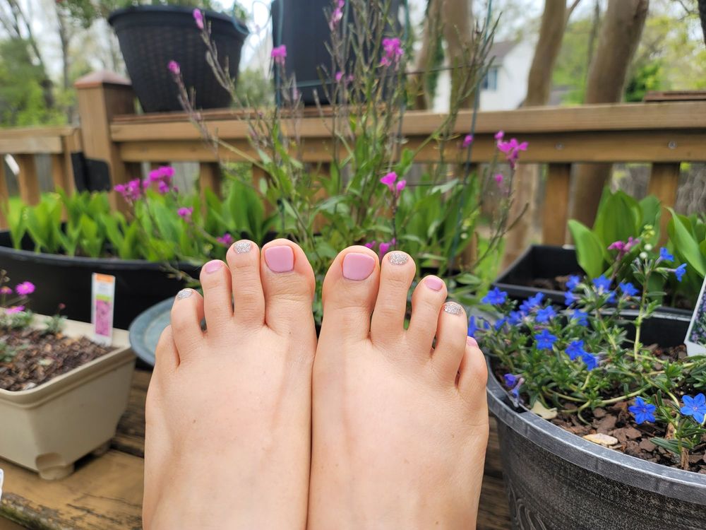 MJ Nail & Spa
