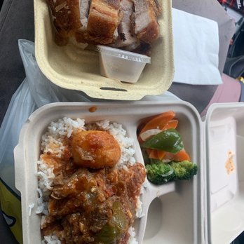 Plain & Simpol - Myrna's short rib with a side of crispy pork - Filipino Near Me - Metuchen, New Jersey Plain & Simpol - Myrna's short rib with a side of crispy pork - Filipino Near Me - Metuchen, New Jersey