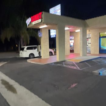 Top Donut & Sandwich Shop - The entrance - Donuts Near Me - El Monte, California Top Donut & Sandwich Shop - The entrance - Donuts Near Me - El Monte, California
