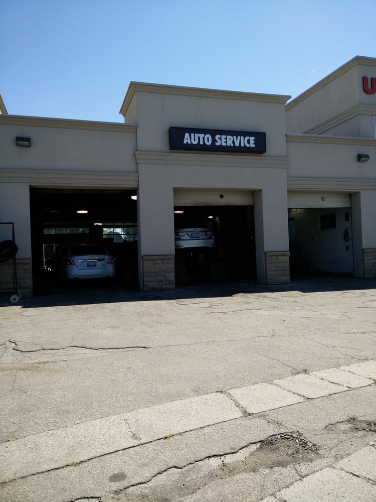 TOP TOWN AUTO REPAIR Updated August 2024 10 Reviews 7121 Bathurst