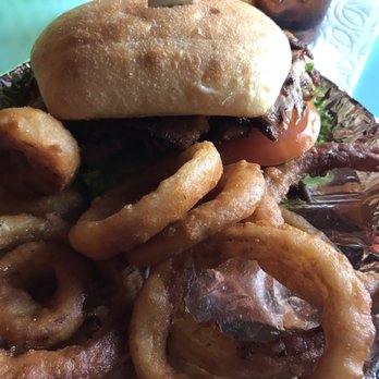 Chips Bar & Grill - Bars Near Me - Bingen, Washington