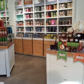 Bath & Body Works - Cosmetics & Beauty Supply Near Me - Clinton Twp, Michigan Bath & Body Works - Cosmetics & Beauty Supply Near Me - Clinton Twp, Michigan