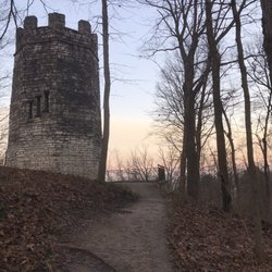 Hills & Dales MetroPark Paw Paw Camp - Watchtower in the morning