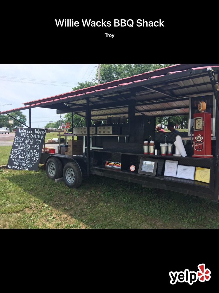 Willie Wacks BBQ Shack Logo