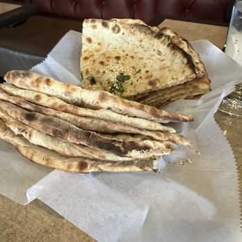 Cross Culture - Mixed bread basket - Indian Near Me - Princeton, New Jersey Cross Culture - Mixed bread basket - Indian Near Me - Princeton, New Jersey