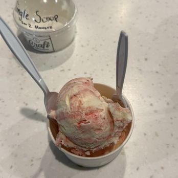The Craft Creamery - Strawberry cheesecake single scoop - Ice Cream & Frozen Yogurt Near Me - San Diego, California The Craft Creamery - Strawberry cheesecake single scoop - Ice Cream & Frozen Yogurt Near Me - San Diego, California