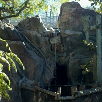 Camp Jurassic - Amusement Parks Near Me - Orlando, Florida