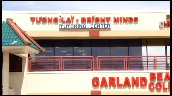 Tuong Lai Bright Minds Tutoring Center